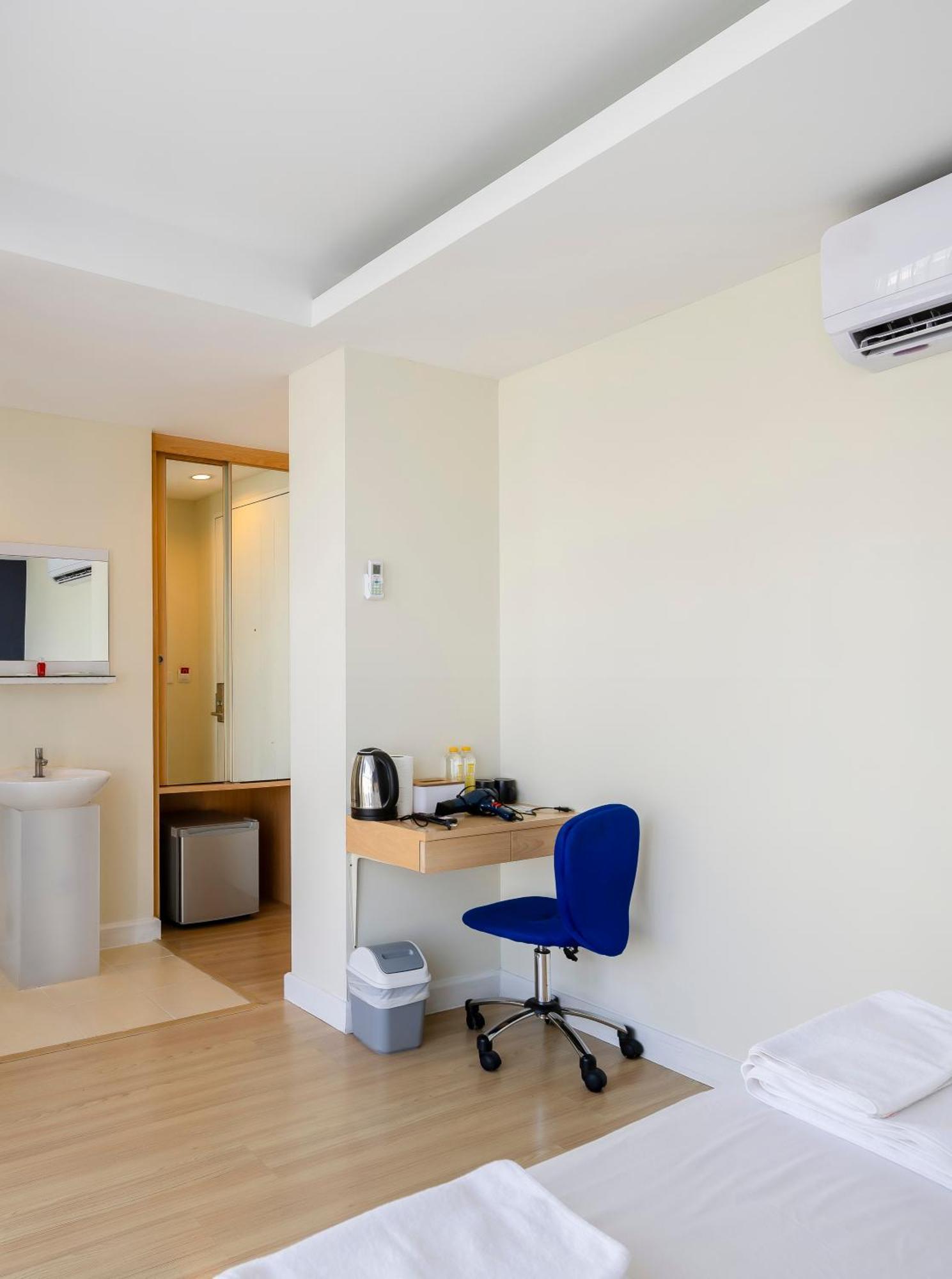Готель Gp House Express Sukhumvit 81 Бангкок Екстер'єр фото