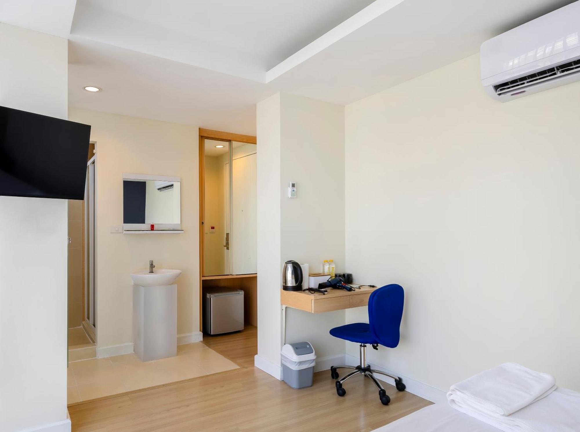 Готель Gp House Express Sukhumvit 81 Бангкок Екстер'єр фото