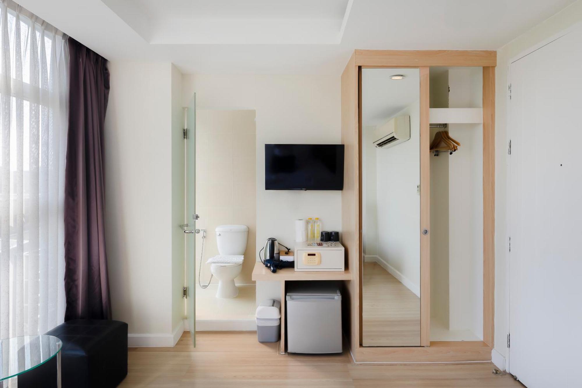 Готель Gp House Express Sukhumvit 81 Бангкок Екстер'єр фото