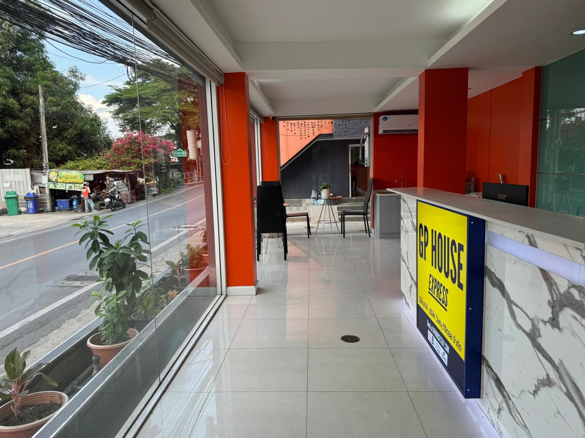 Готель Gp House Express Sukhumvit 81 Бангкок Екстер'єр фото